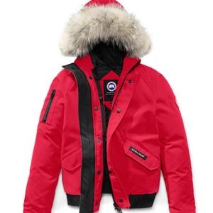 Canada Goose down bomber detachable fur trim